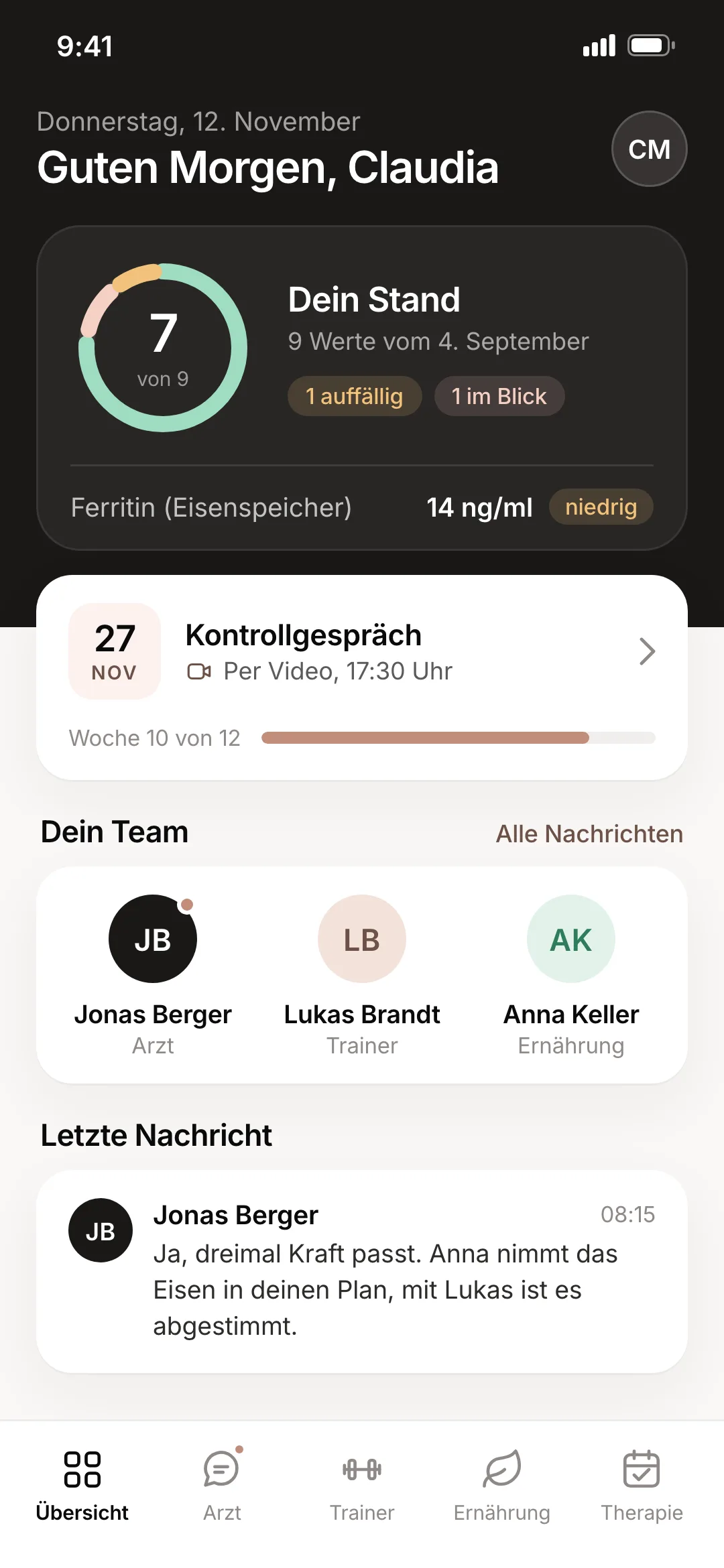 Charms-App, Übersicht: dein Stand mit neun Werten, das nächste Kontrollgespräch und dein Team aus Arzt, Trainer und Ernährungsberaterin